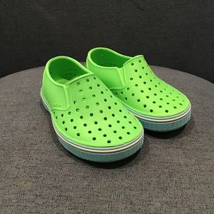 Toddler Size C7 Green and Blue Native Shoes